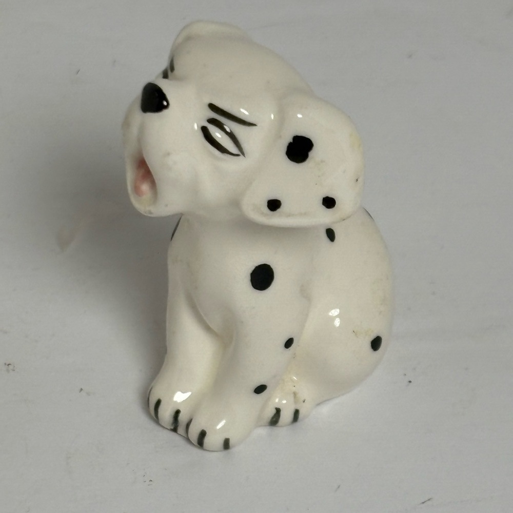 Vintage Disney Japan Dalmatian Dog Figurine - Lucky from 101 Dalmatians - Picture 1 of 16